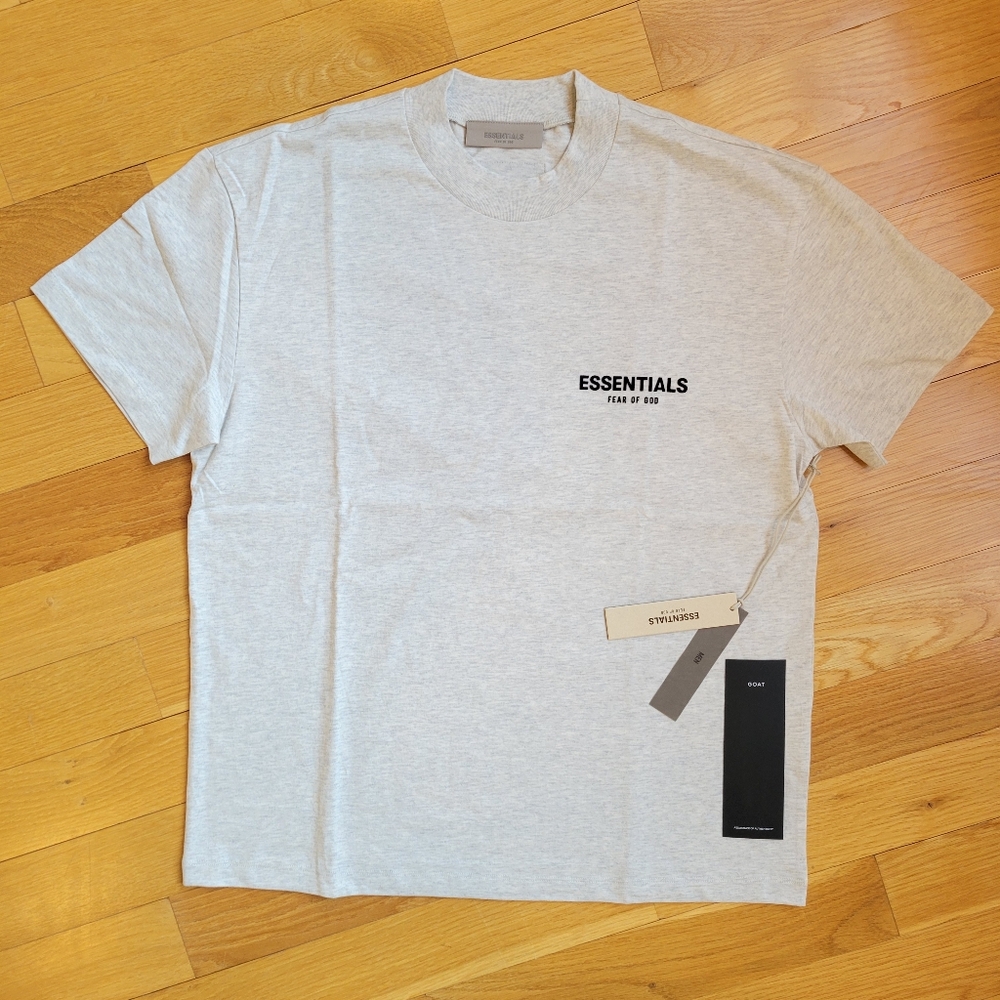 NWT Verified Authentic Essentials Fear of God Tee "Light Oatmeal" Size M